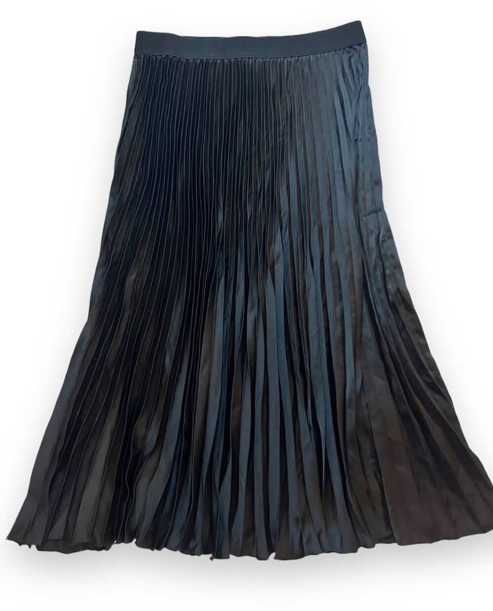 Women’s H&M Black Pleated Midi Skirt Size Medium